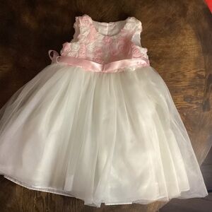 Marmellata Elegant Fancy Dressy Pink and White Floral Rose Dress Tulle Skirt 2T